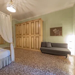  Lägenhet Lungarno Buozzi 7 Italien