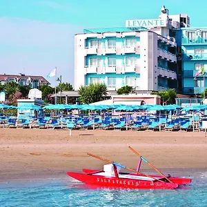 4* Hotell Levante